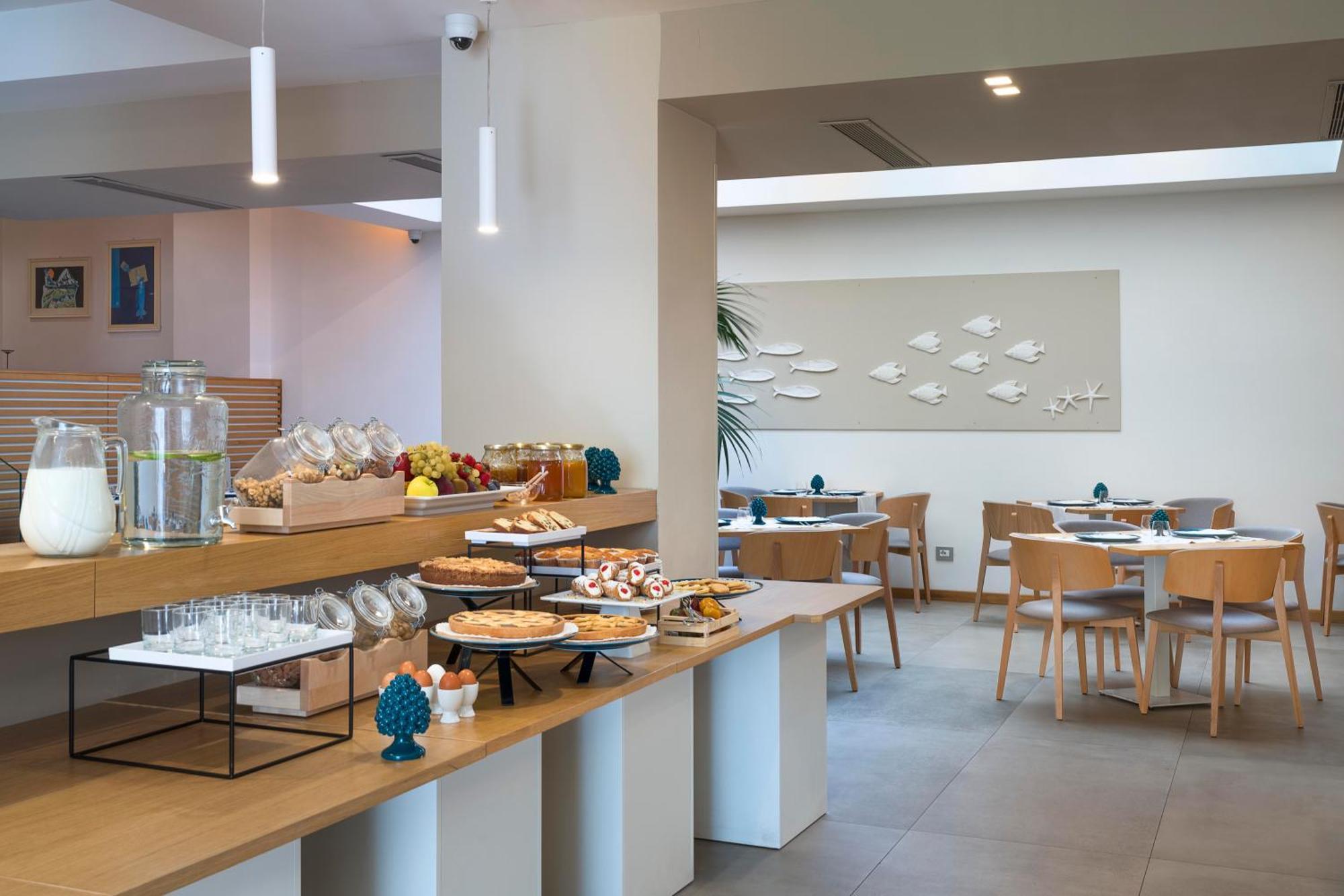 Albatros Beach Hotel Letojanni Eksteriør bilde