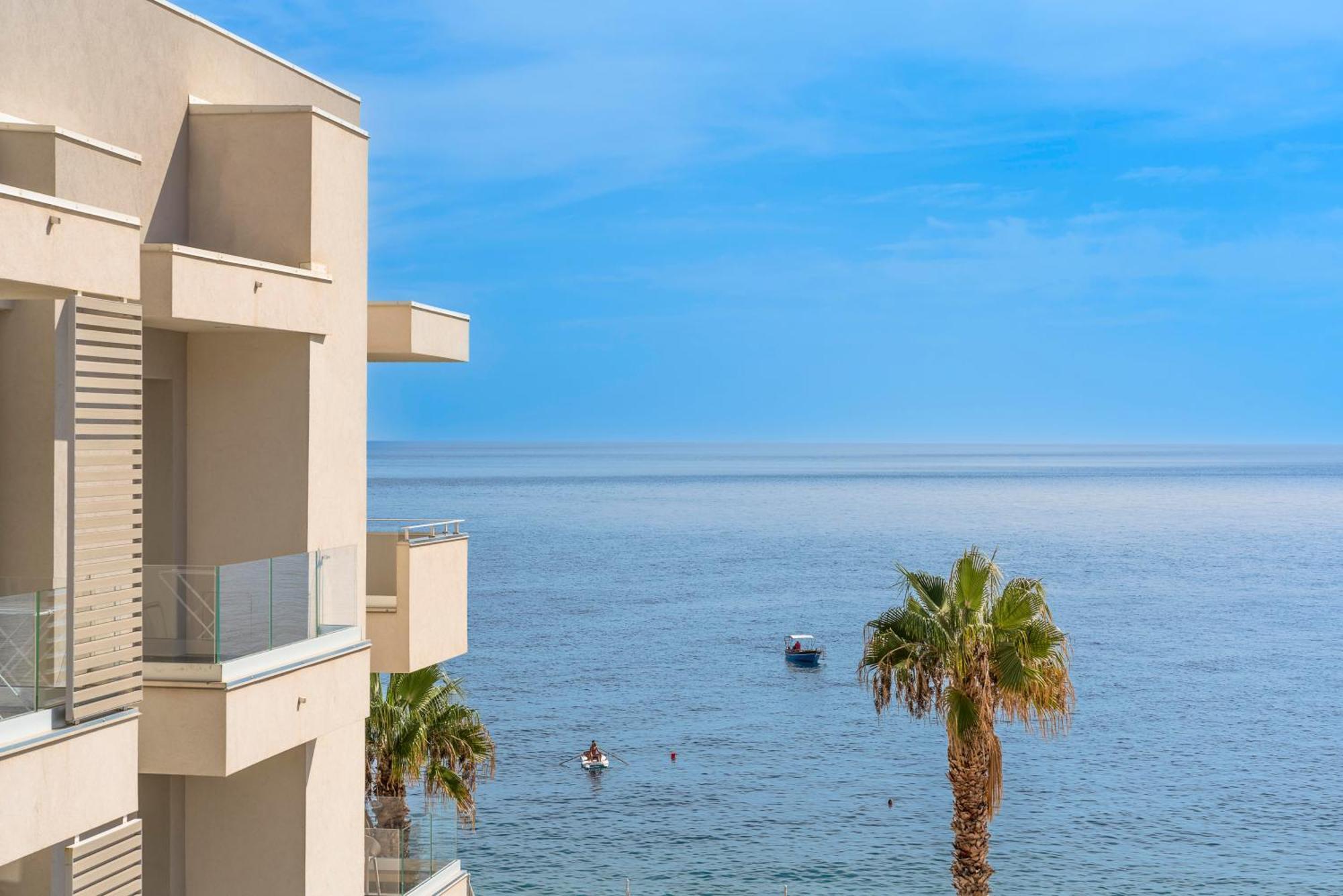 Albatros Beach Hotel Letojanni Eksteriør bilde
