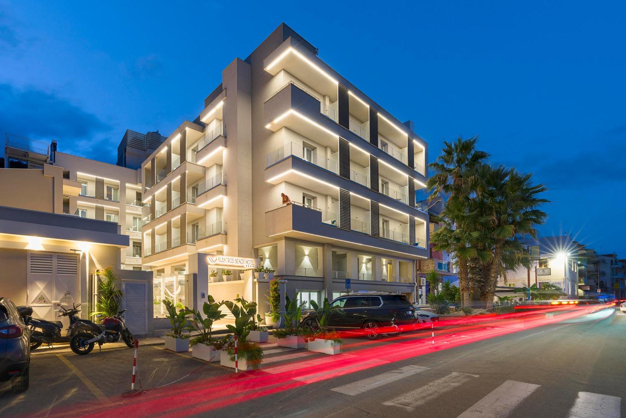 Albatros Beach Hotel Letojanni Eksteriør bilde