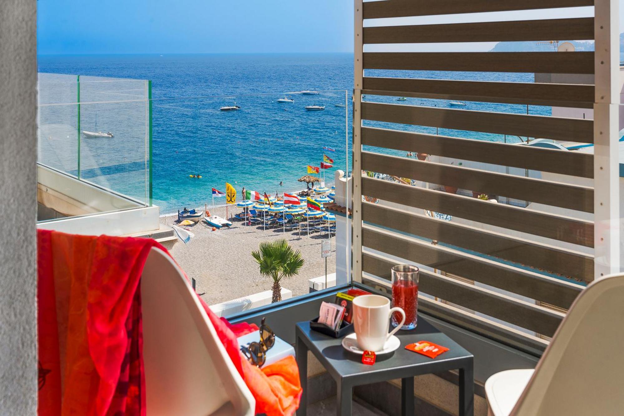 Albatros Beach Hotel Letojanni Eksteriør bilde